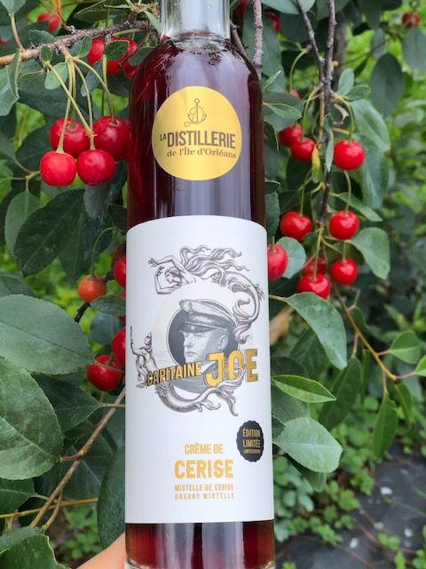 creme de cerises biologiques distillerie du capitaine